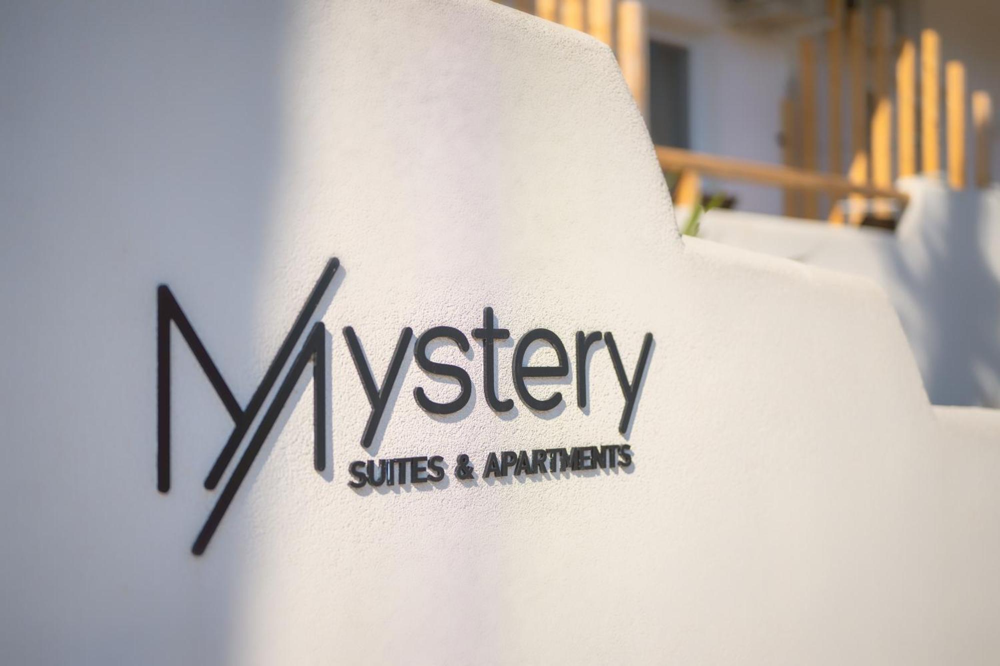 Mystery Suites And Apartments Неи Порои Екстериор снимка